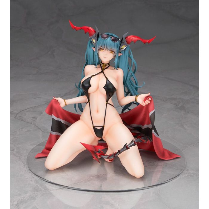 Azur Lane PVC Statue 1/7 Regensburg Dark Dragon and the Coast of Light Ver. 16 cm