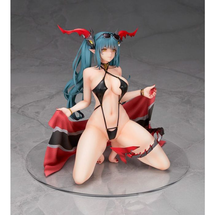 Azur Lane PVC Statue 1/7 Regensburg Dark Dragon and the Coast of Light Ver. 16 cm