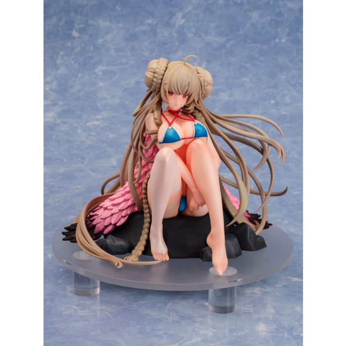 Azur Lane PVC Statue 1/7 Formidable The Lady of the Beach Ver. 16 cm
