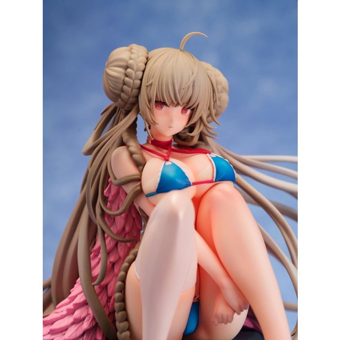 Azur Lane PVC Statue 1/7 Formidable The Lady of the Beach Ver. 16 cm