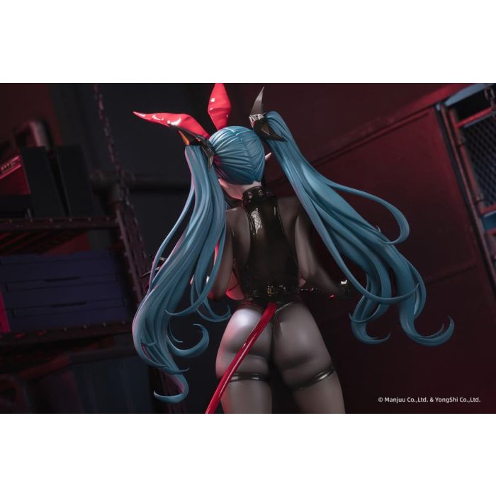 Azur Lane PVC Statue 1/6 Regensburg The Dark Dragon´s Dungeon Ver. 33 cm
