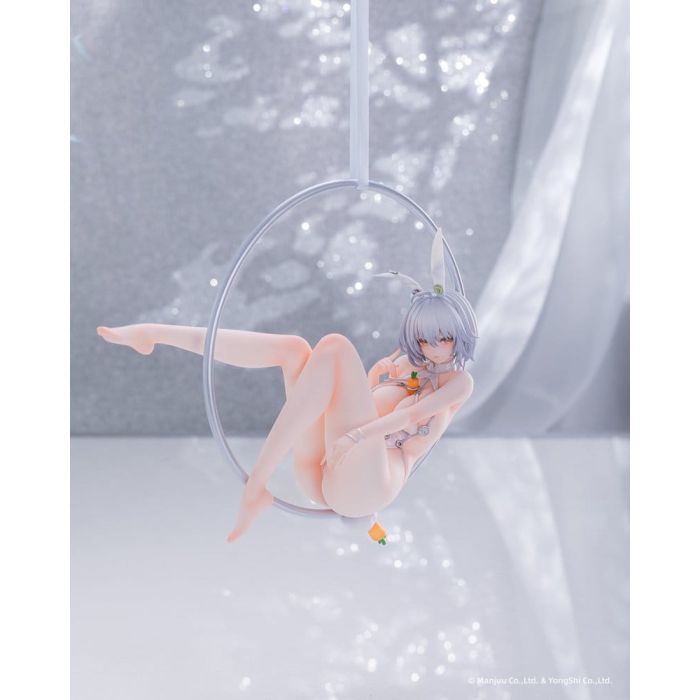 Azur Lane PVC Figure 1/6 Sirius Rabbit of Paradise Ver. 27 cm