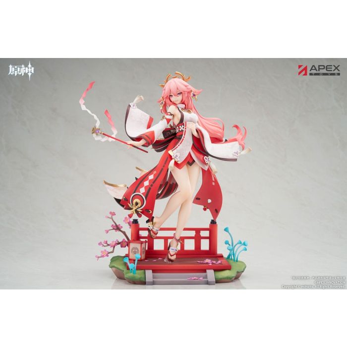 Genshin Impact PVC Statue 1/7 Yae Miko Astute Amusement Ver. 28 cm 