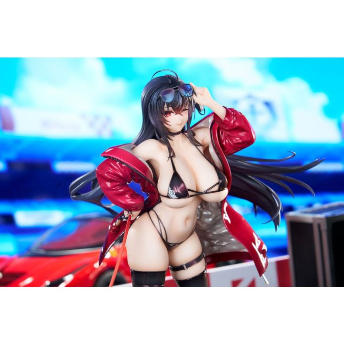 Azur Lane PVC Statue 1/7 Taihou Enraptured Companion Ver. 26 cm               