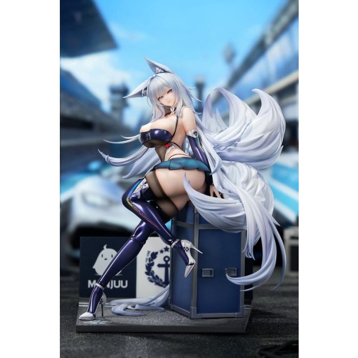 Azur Lane PVC Figure 1/7 Shinano Moonlit Chrome Ver. 25 cm
