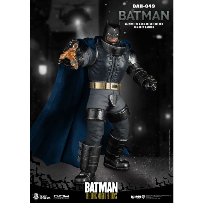 Batman The Dark Knight Returns Dynamic 8ction Heroes Action Figure 1/9 Armored Batman 21 cm