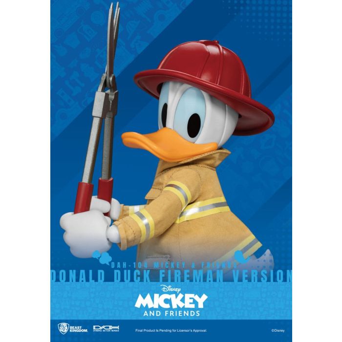 Mickey & Friends Dynamic 8ction Heroes Action Figure 1/9 Donald Duck Fireman Ver. 24 cm