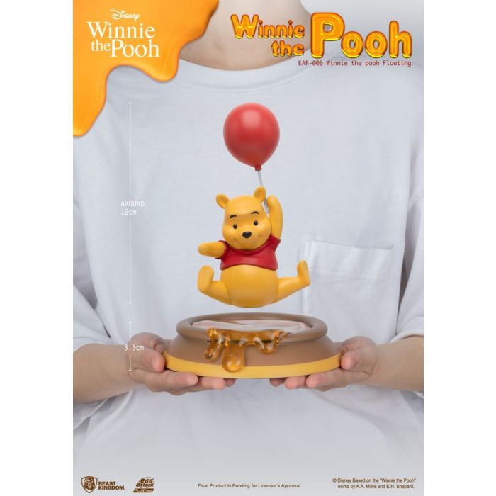 Disney Egg Attack Floating Figure Winnie the Pooh 19 cm