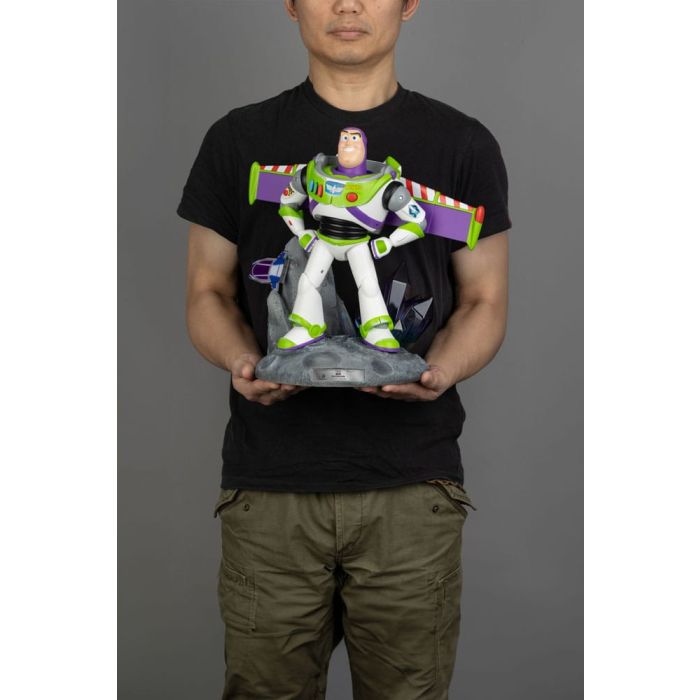 Toy Story Master Craft Statue Ranger Buzz Lightyear 34 cm