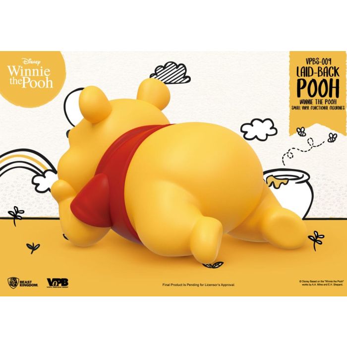 Winnie The Pooh Small Vinyl Bank laid-back Winnie 17 cm