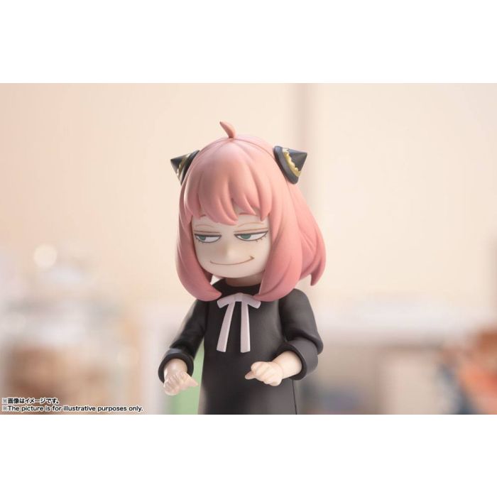 Spy x Family S.H. Figuarts Action Figure Anya Forger 8 cm