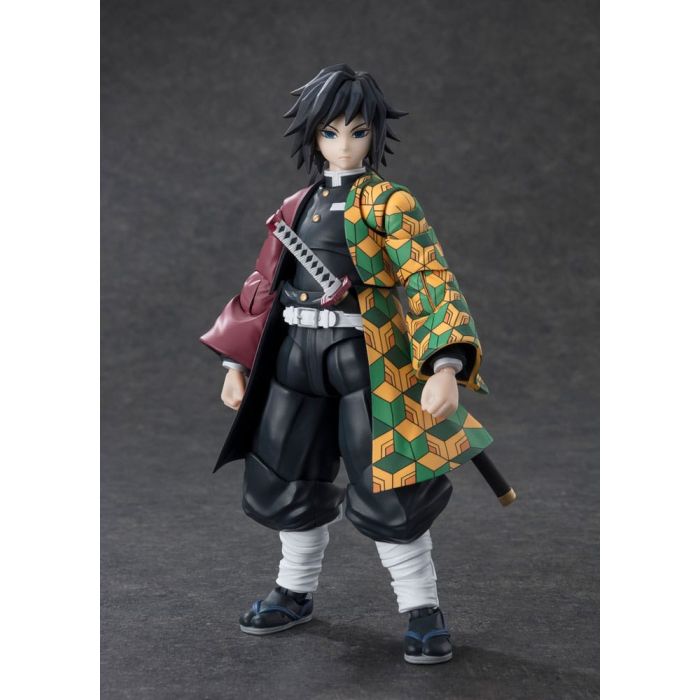 Demon Slayer: Kimetsu no Yaiba S.H. Figuarts Action Figure Giyu Tomioka 15 cm