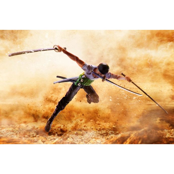 One Piece S.H.Figuarts Action Figure Roronoa Zoro Romance Dawn Ver. 15 cm       