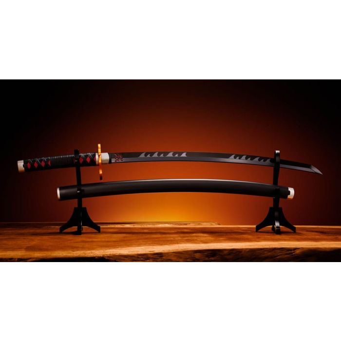 Demon Slayer: Kimetsu no Yaiba Proplica Replica 1/1 Nichirin Sword (Tanjiro Kamado) Kyojuro Rengoku´s Sword Gueard Ver. 88 cm