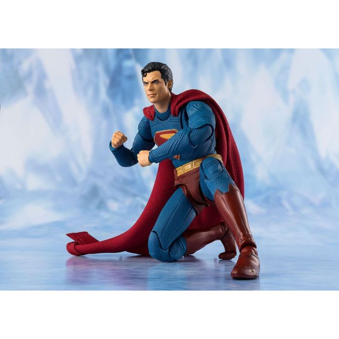 Superman 2025 S.H.Figuarts Action Figure Superman 16 cm      