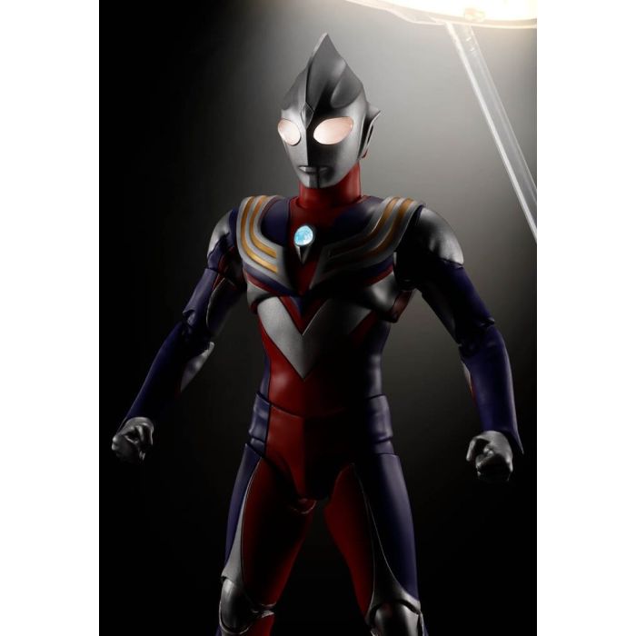 Ultraman Series S.H.Figuarts Shinkocchou Seihou Action Figure Ultraman Tiga Multi Type 30th Anniversary Edition 15 cm       