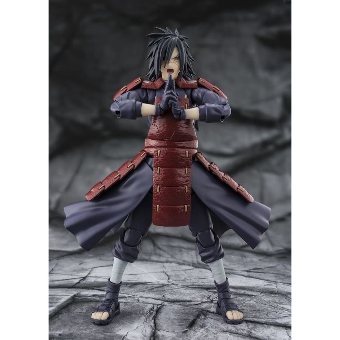 Naruto Shippuden S.H.Figuarts Action Figure Madara Uchiha Legend of Darkness 17 cm    
