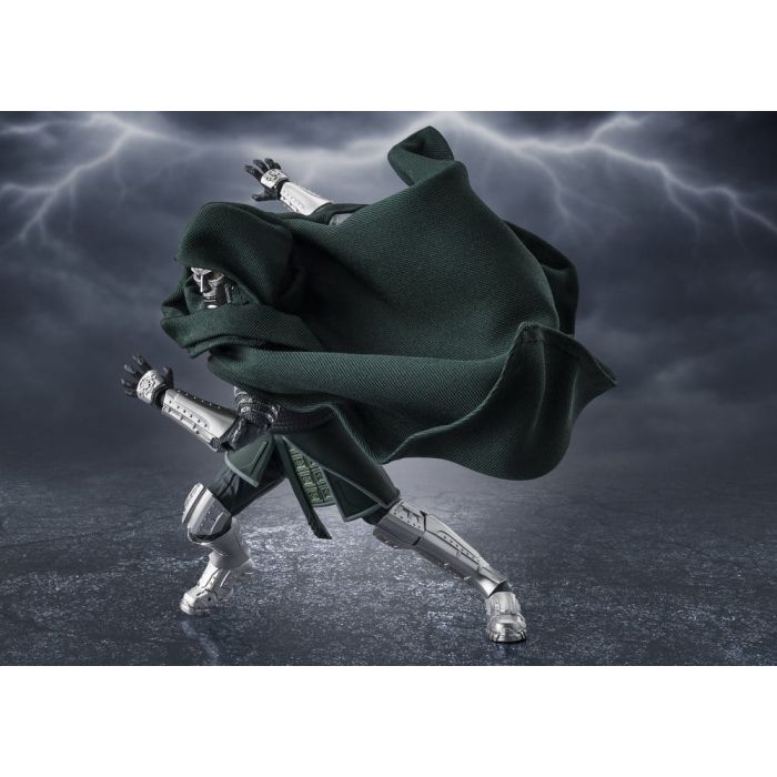 Marvel S.H.Figuarts Action Figure Doctor Doom (Avengers: Doomsday) 16 cm