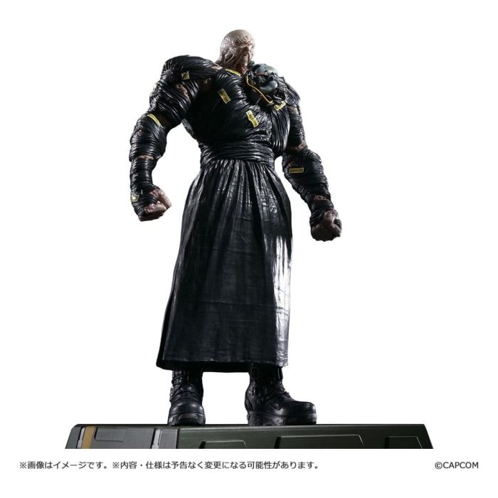 Resident Evil 4 Capcom Figure Builder Creator's Model Statue Nemesis 43 cm