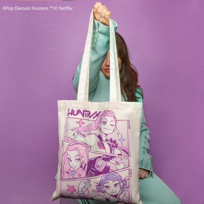 KPop Demon Hunters Tote Bag A battle for the fans