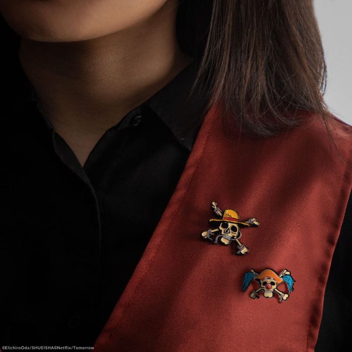 One Piece - Luffy and Buggy pin set