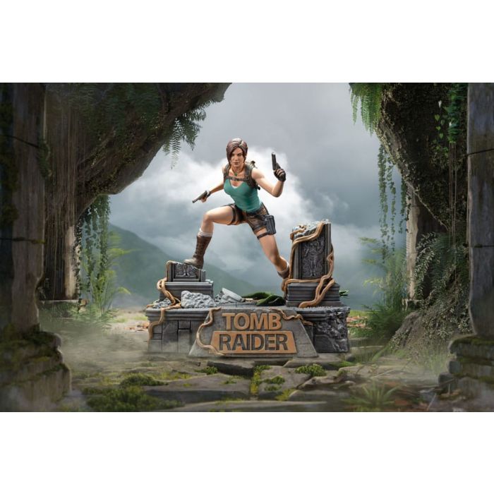 Tomb Raider PVC Statue Lara Croft 24 cm