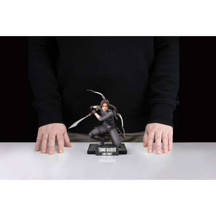 Tomb Raider PVC Statue The Legend of Lara Croft 19 cm   
