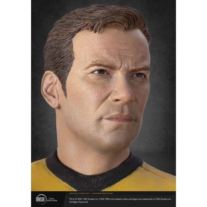 Star Trek Musuem Statue 1/3 Captain James T Kirk 64 cm