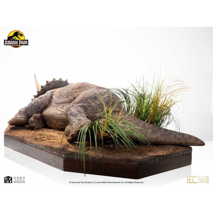Jurassic Park Maquette 1/8 Sick Triceratops 96 cm