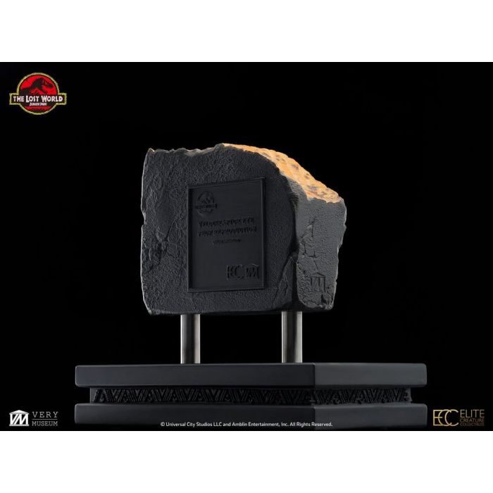 The Lost World: Jurassic Park Replica Bust Male Velociraptor Eye Prop 23 cm   