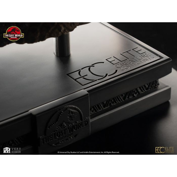 The Lost World: Jurassic Park Replica Bust Male Velociraptor Eye Prop 23 cm   