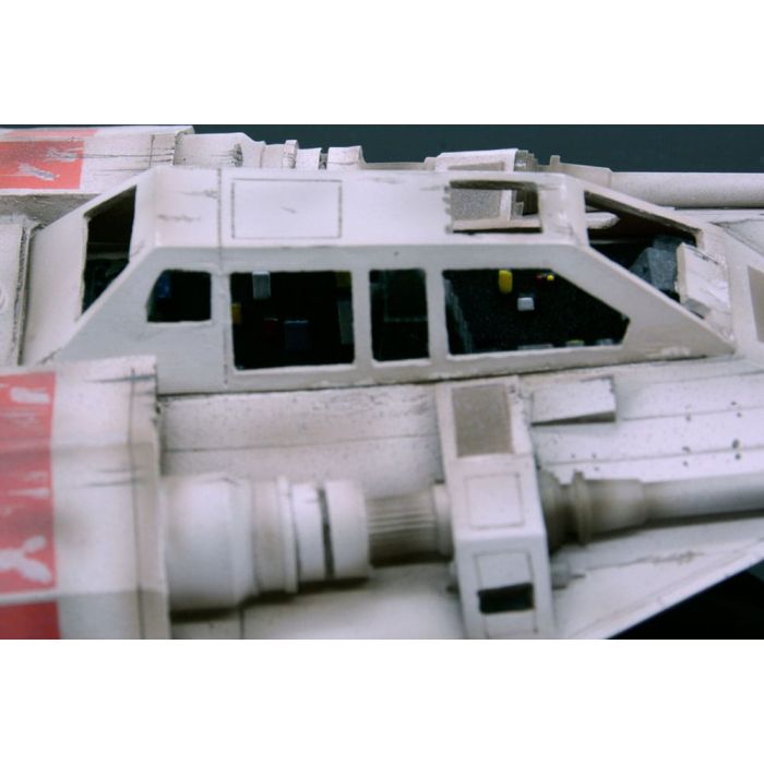 Star Wars Episode V 1/1 Replica Snowspeeder Crew Gift