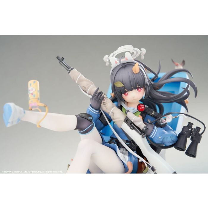 Blue Archive PVC Statue 1/7 Miyu: Observation of a Timid Person 14 cm