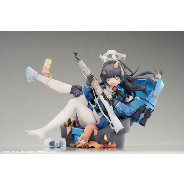 Blue Archive PVC Statue 1/7 Miyu: Observation of a Timid Person 14 cm