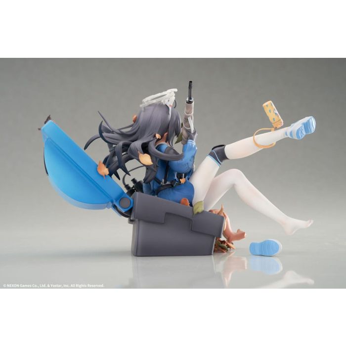Blue Archive PVC Statue 1/7 Miyu: Observation of a Timid Person 14 cm
