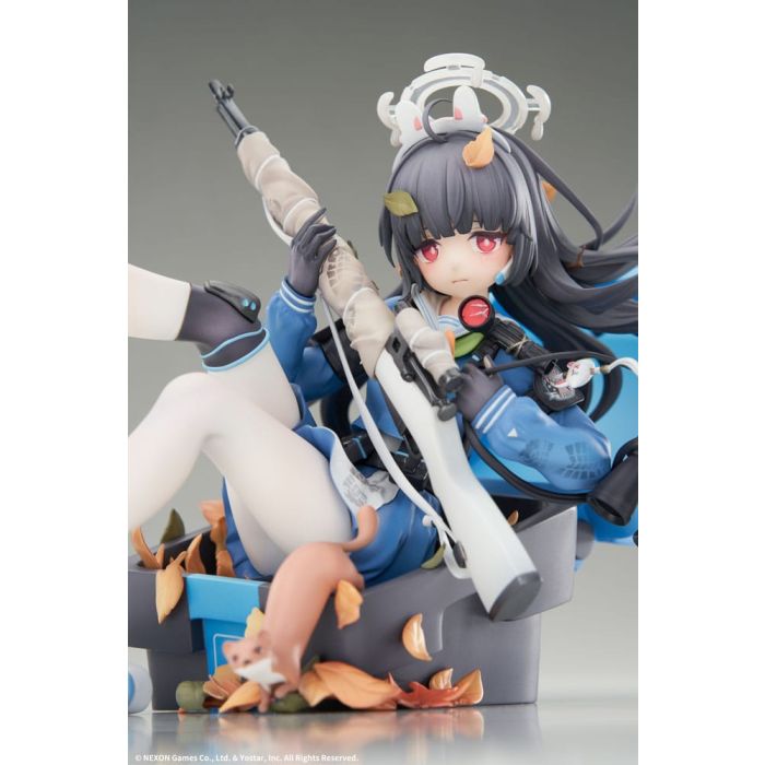 Blue Archive PVC Statue 1/7 Miyu: Observation of a Timid Person 14 cm