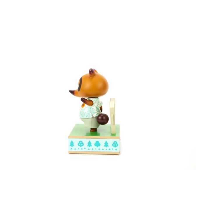 Animal Crossing: New Horizons PVC Statue Tom Nook 22 cm 