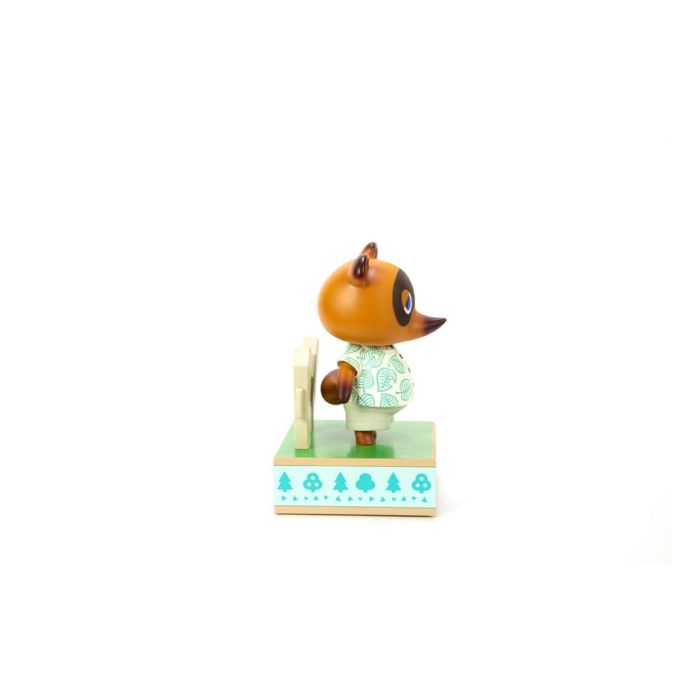 Animal Crossing: New Horizons PVC Statue Tom Nook 22 cm 