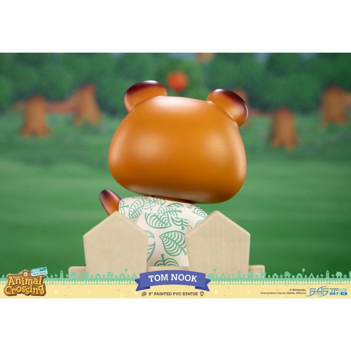 Animal Crossing: New Horizons PVC Statue Tom Nook 22 cm 
