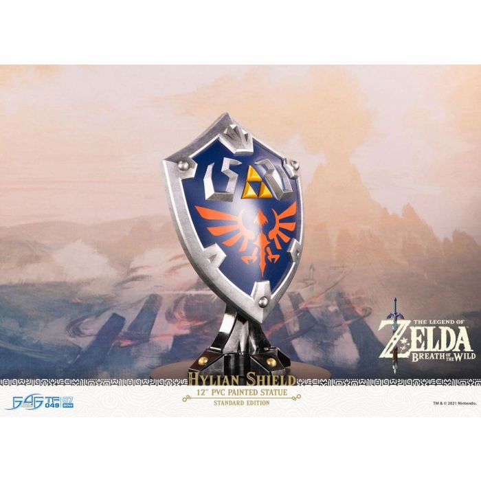 The Legend of Zelda Breath of the Wild PVC Statue Hylian Shield Standard Edition 29 cm