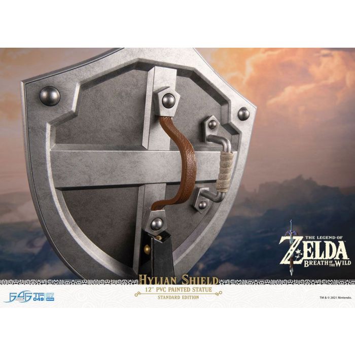 The Legend of Zelda Breath of the Wild PVC Statue Hylian Shield Standard Edition 29 cm