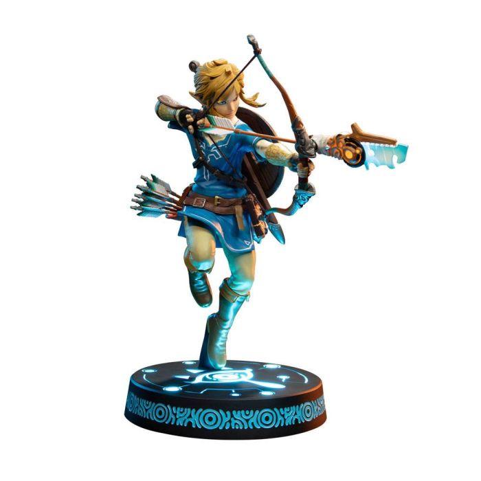 The Legend of Zelda Breath of the Wild PVC Statue Link Collector's Edition 25 cm