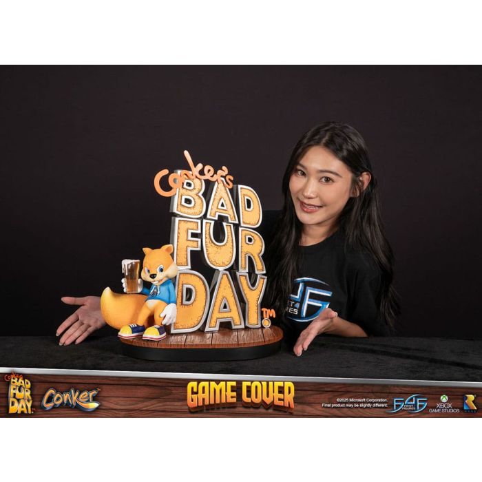 Conker´s Bad Fur Day Statue Game Cover Exclusive Edition 45 cm