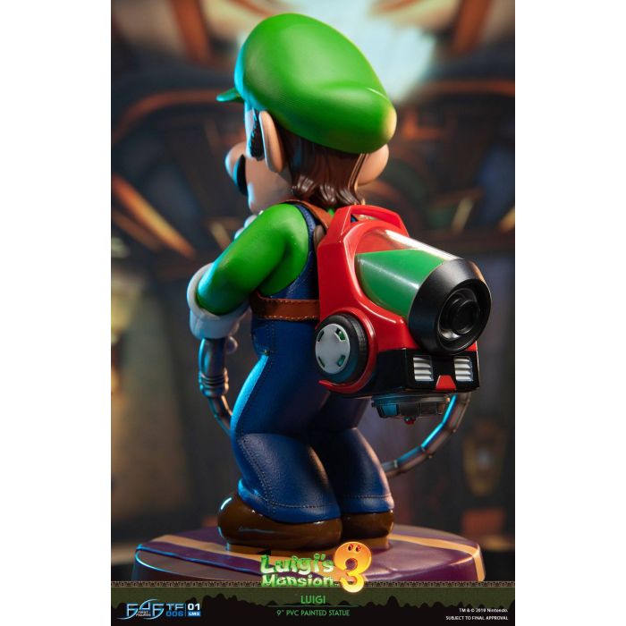 Luigi Statue - Luigi's Mansion 3 - First 4 Figures