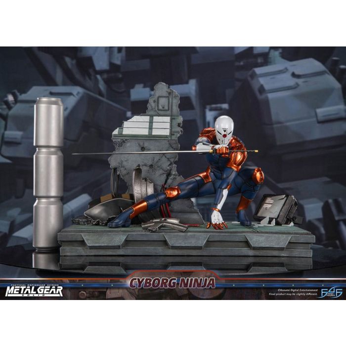 Metal Gear Solid Statue Cyborg Ninja (Gray Fox) 41 cm