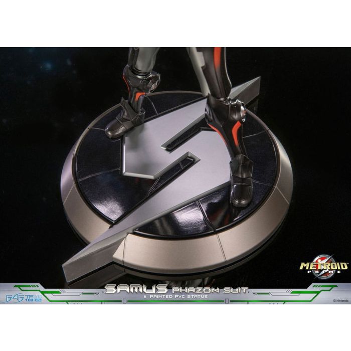 Metroid Prime PVC Statue Samus Phazon Suit Standard Edition 28 cm