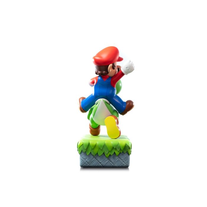 Super Mario Statue Mario & Yoshi 48 cm