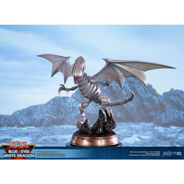 Yu-Gi-Oh! PVC Statue Blue-Eyes White Dragon White Edition 35 cm