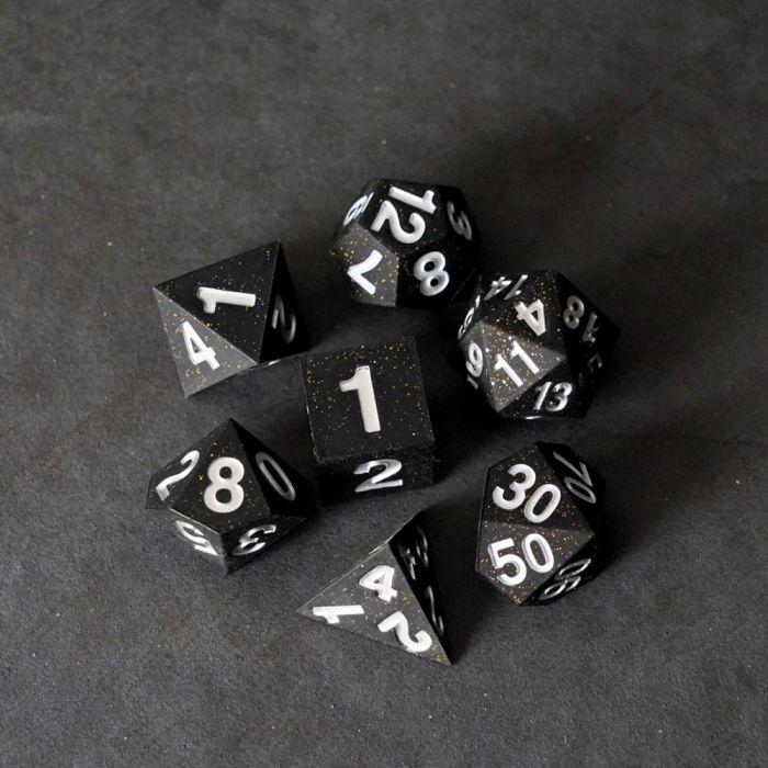 FanRoll Sharp Edge Silicone Dice Set Gold Scatter (7)