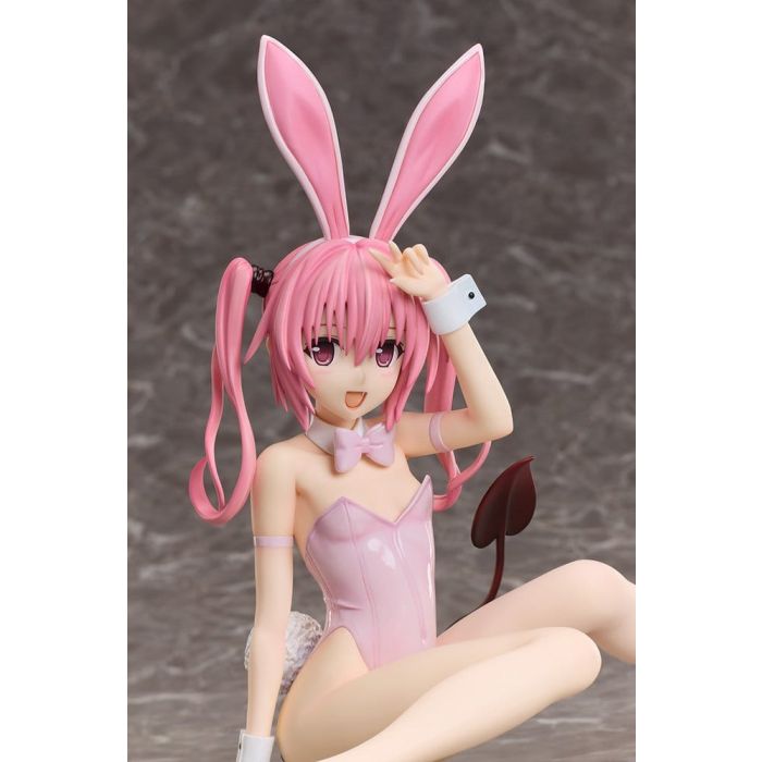 To Love-Ru Darkness PVC Figure 1/4 Nana Astar Deviluke Bare Leg Bunny Ver. 26 cm